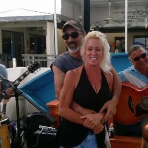 Meet your Posher, Robin